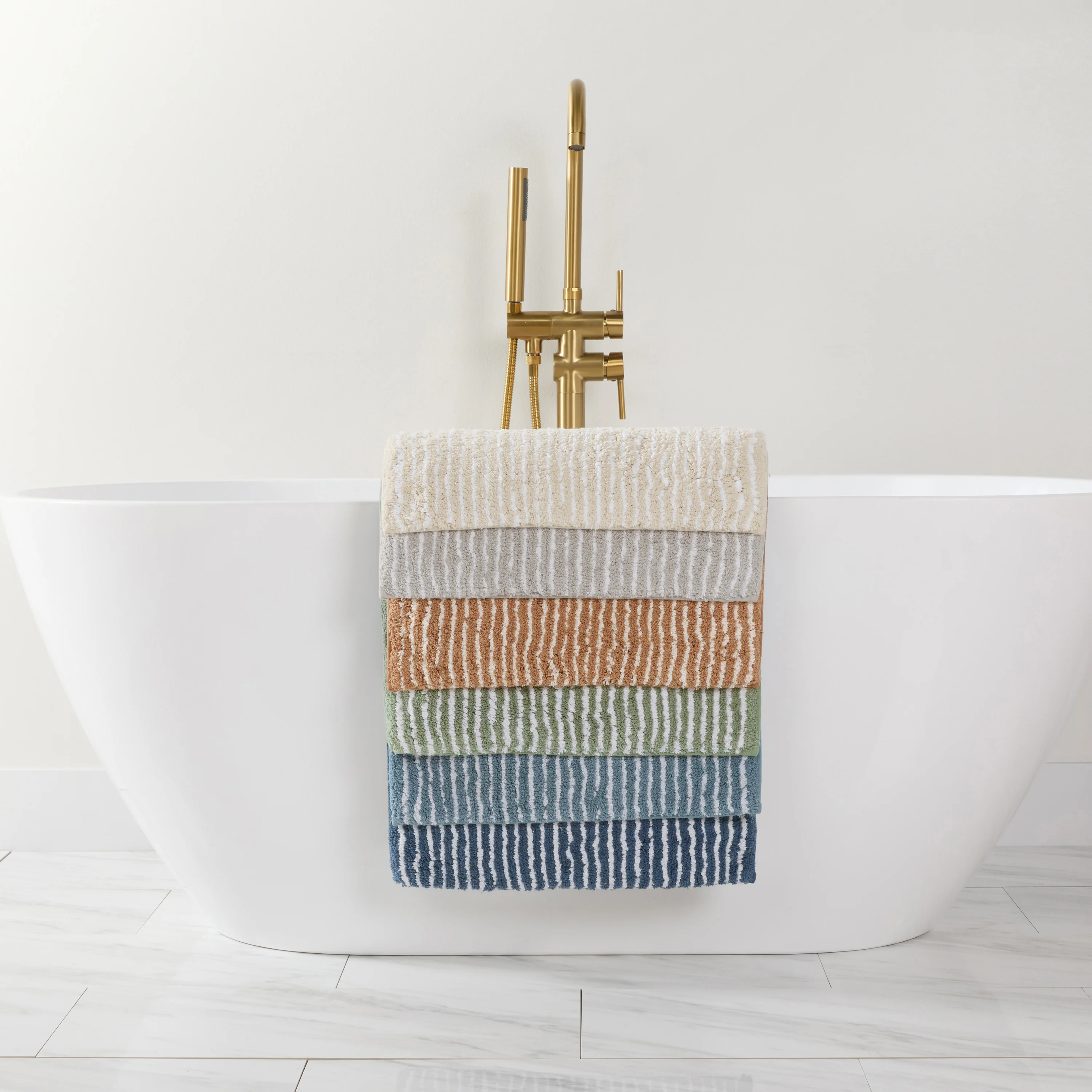 100% Cotton Pin Striped Patterned Bath Mat - Image 101