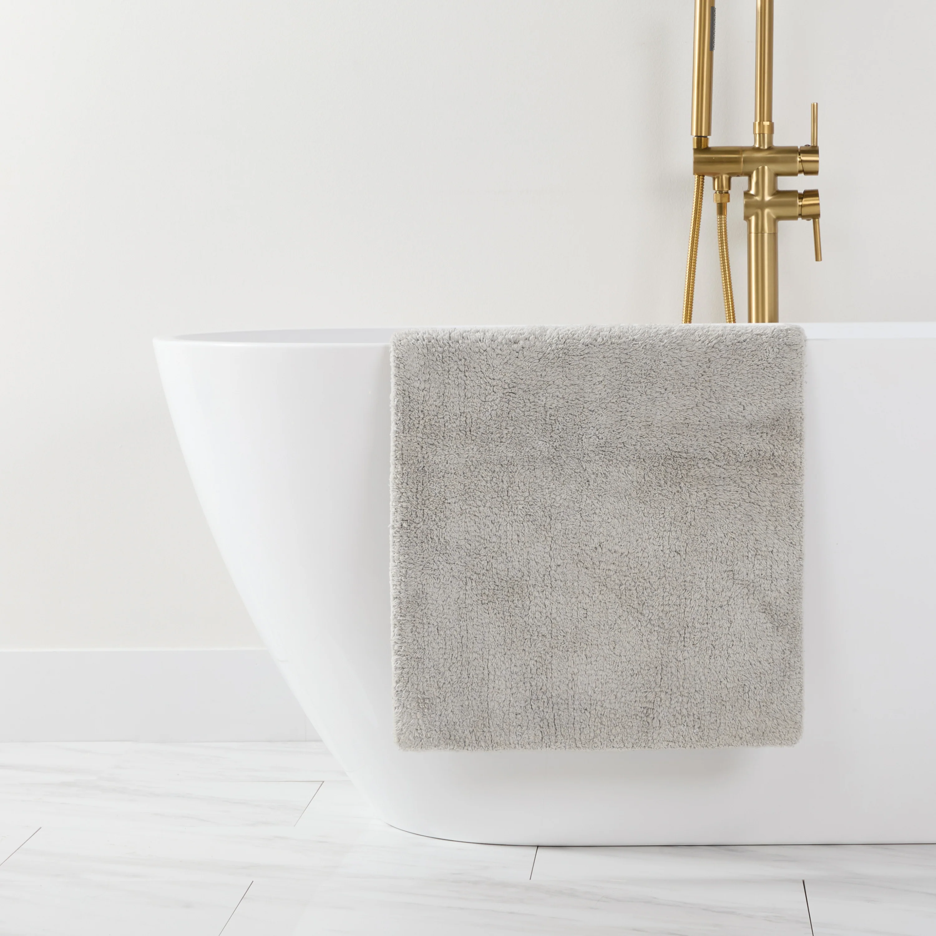 100% Cotton Plush & Loop Reversible Bath Mat - Image 12
