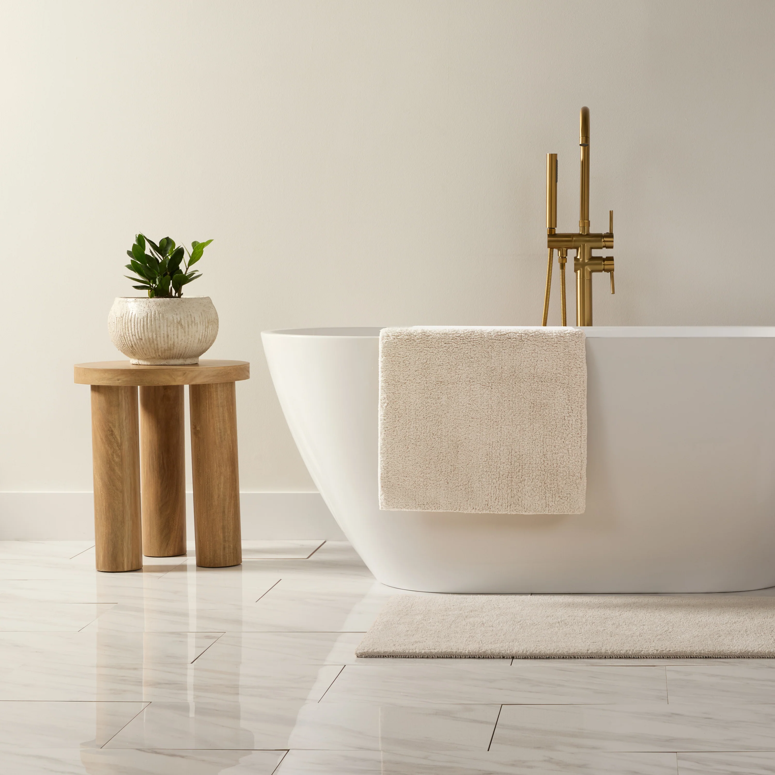 100% Cotton Plush & Loop Reversible Bath Mat - Image 5