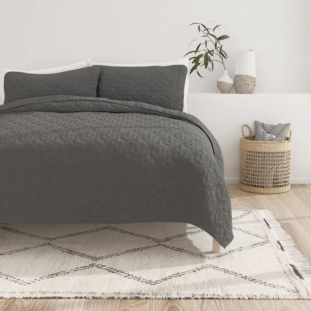 3-Piece Damask Quilted Coverlet Set - Image 6