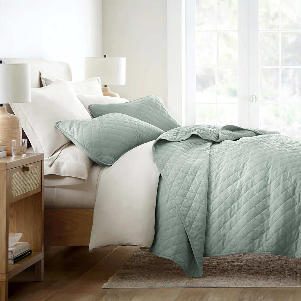 3-Piece Diamond Stitch Quilted Coverlet Set - Image 5
