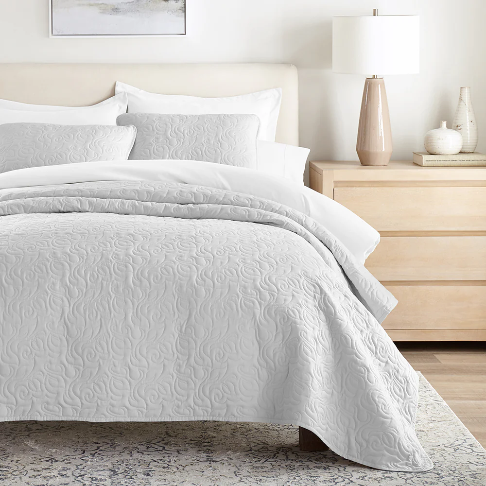 3-Piece Floral Stitch Quilted Coverlet Set - Image 9