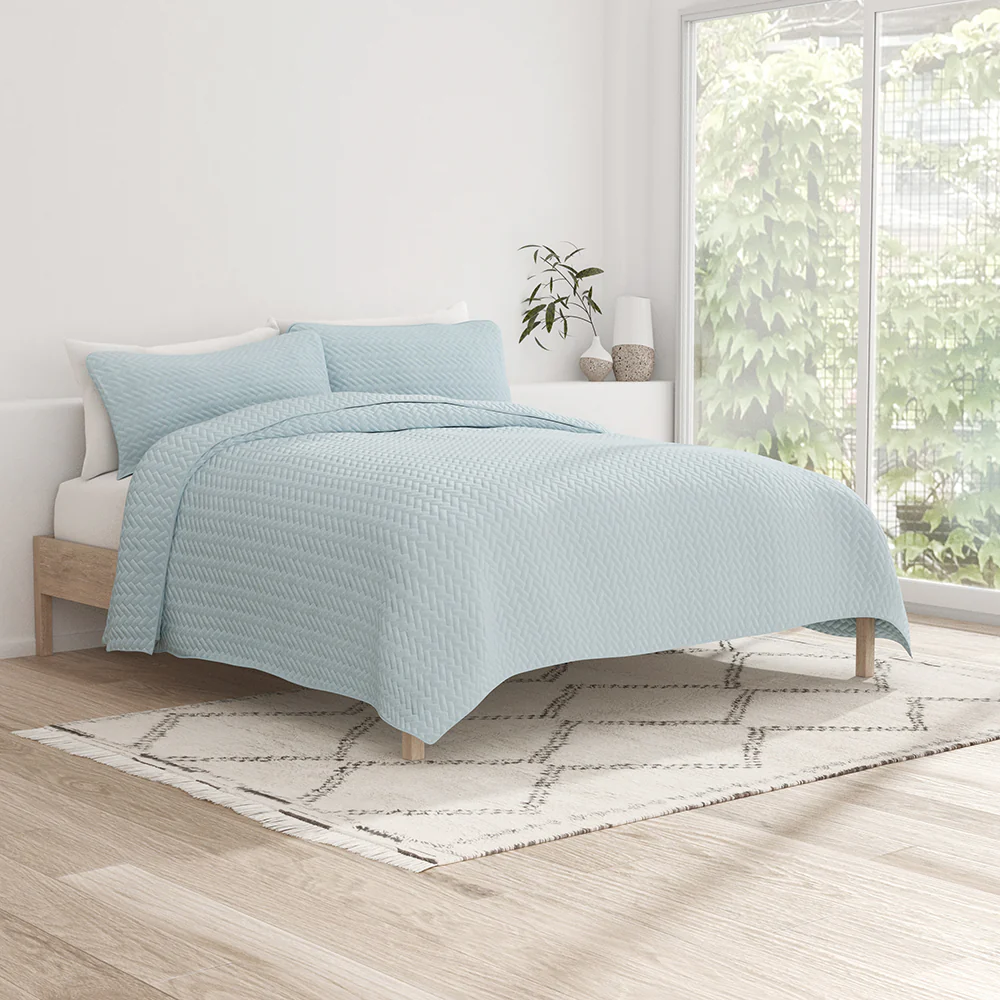 3-Piece Herringbone Quilted Coverlet Set - Image 9