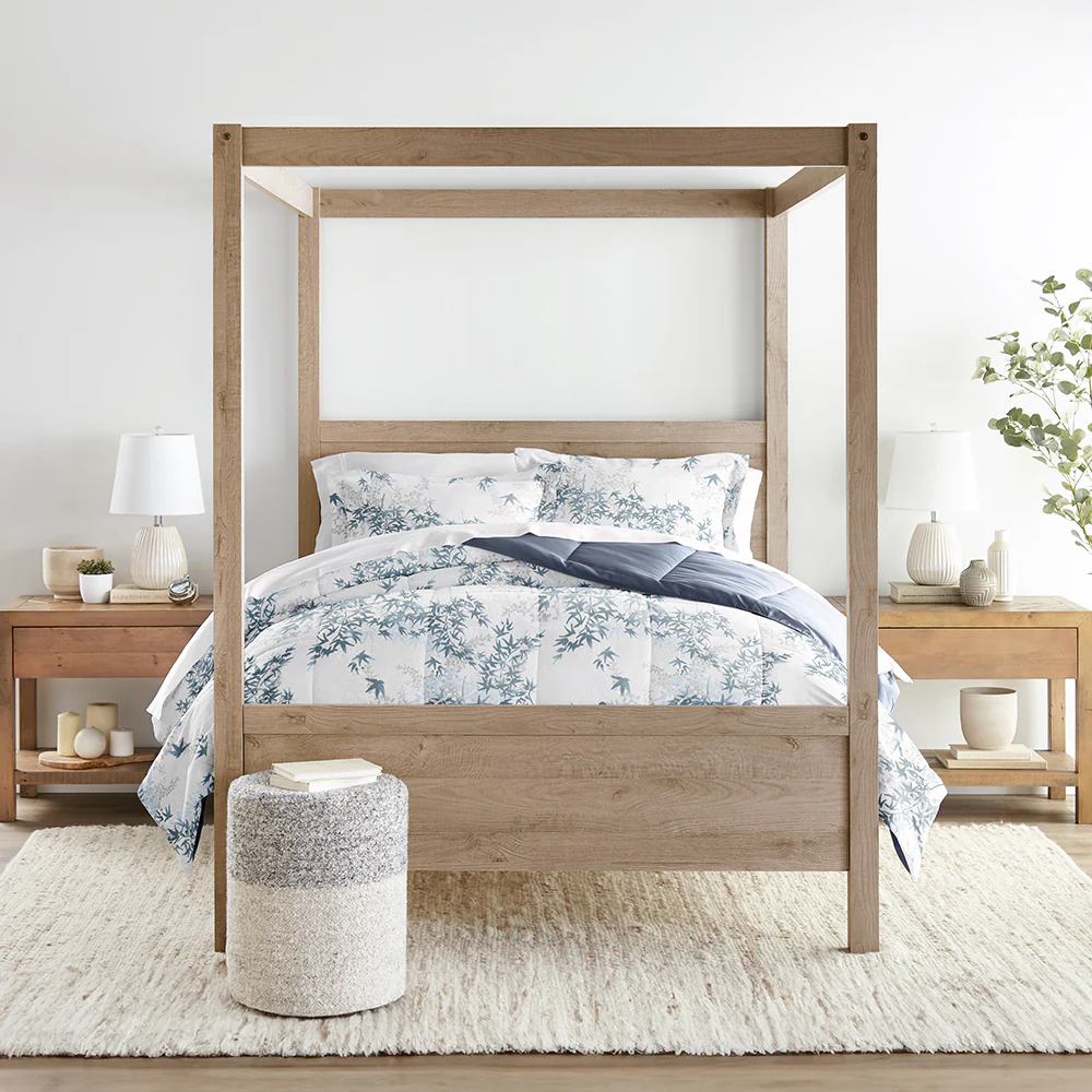 Bamboo Leaves Reversible Down-Alternative Comforter Set - Image 5