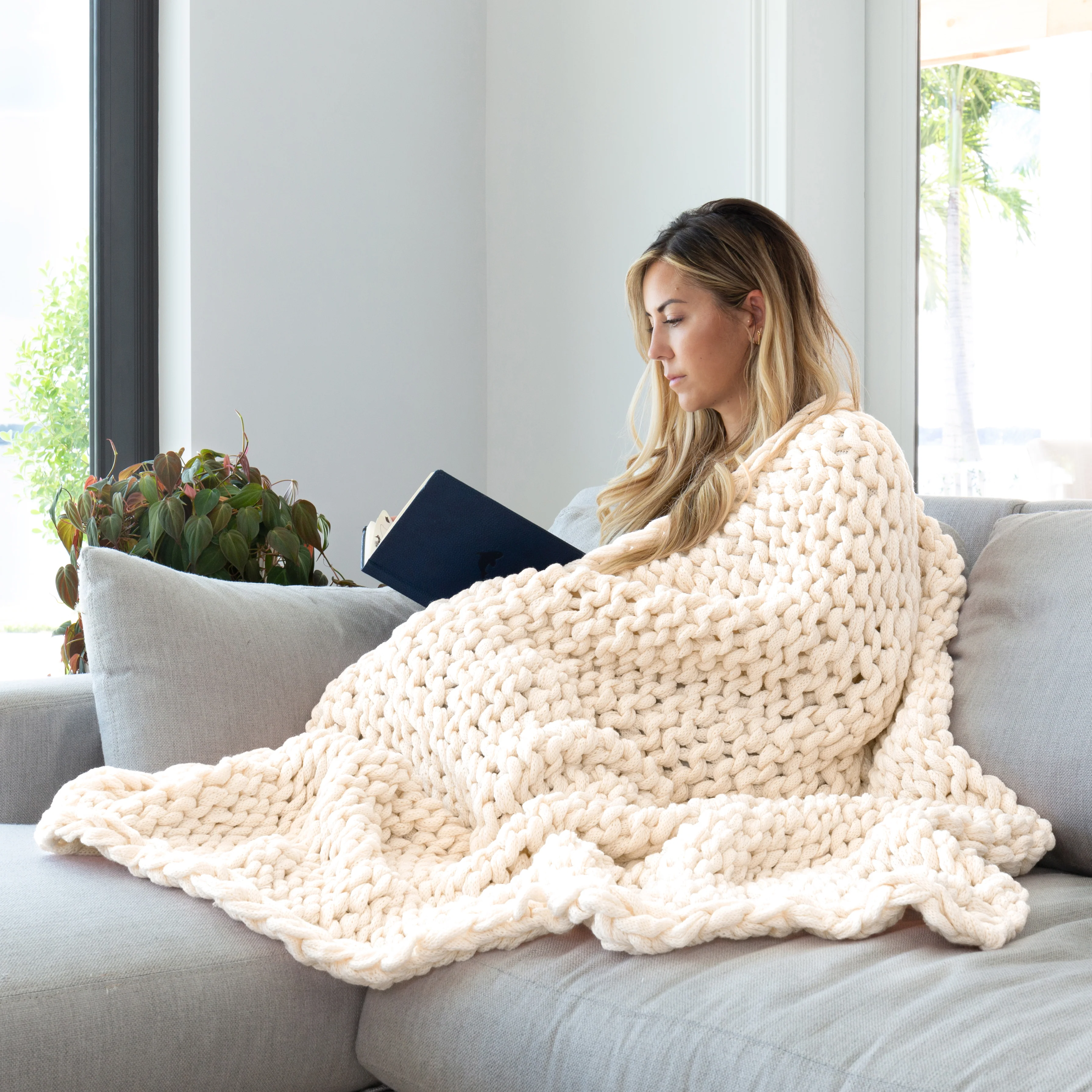Chunky Knit Throw Blanket - Sale - Image 13