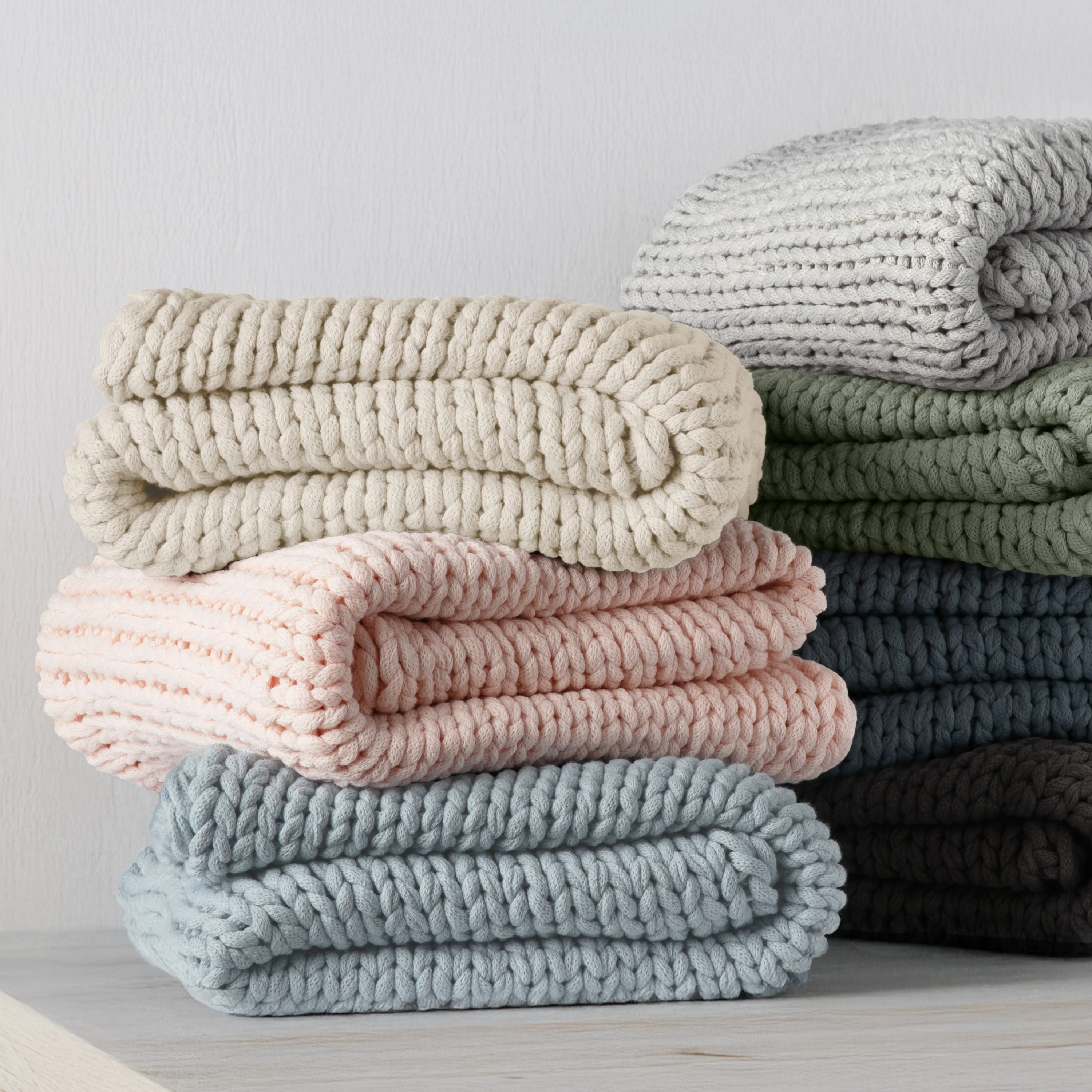Chunky Knit Throw Blanket - Image 31