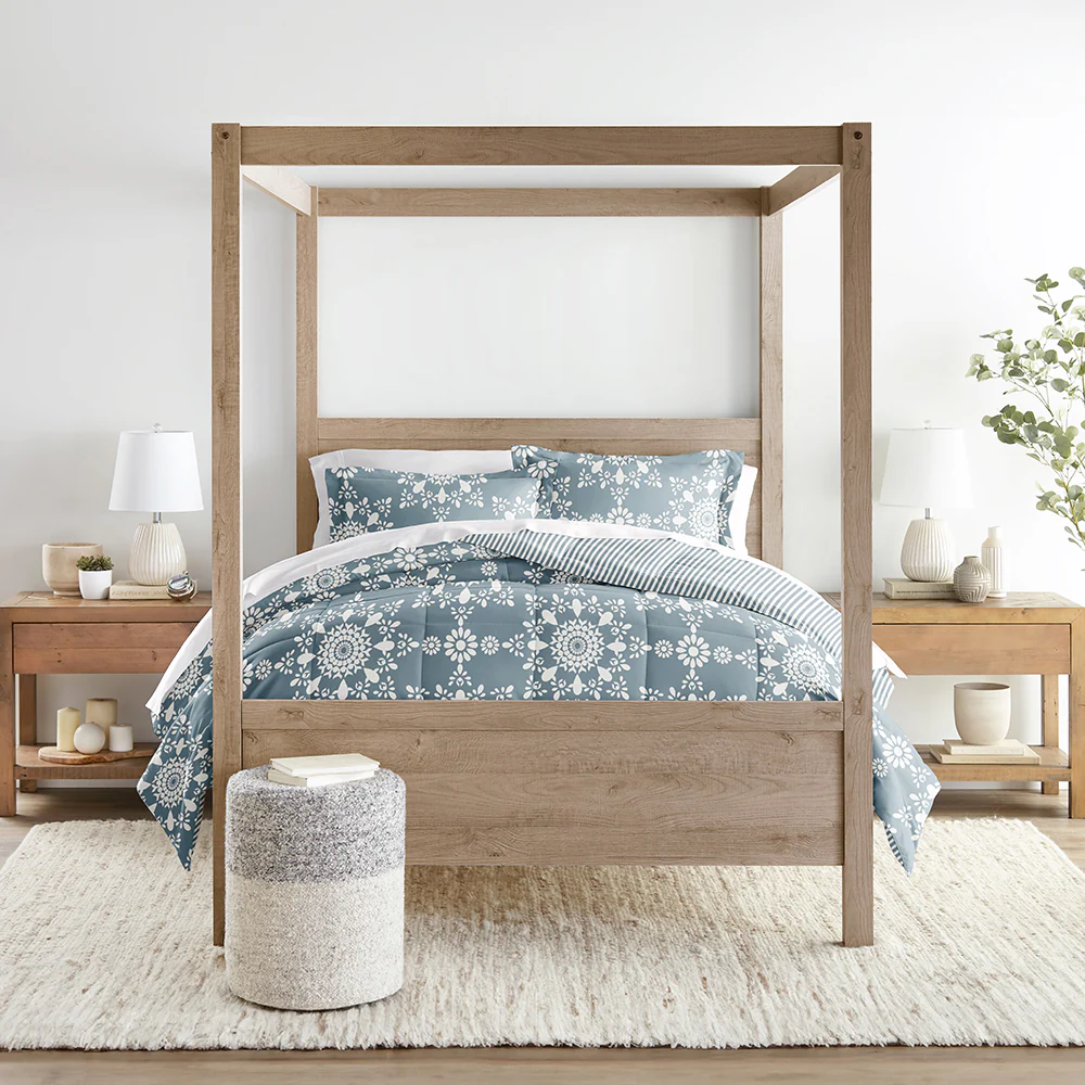 Daisy Medallion Reversible Down-Alternative Comforter Set - Image 28