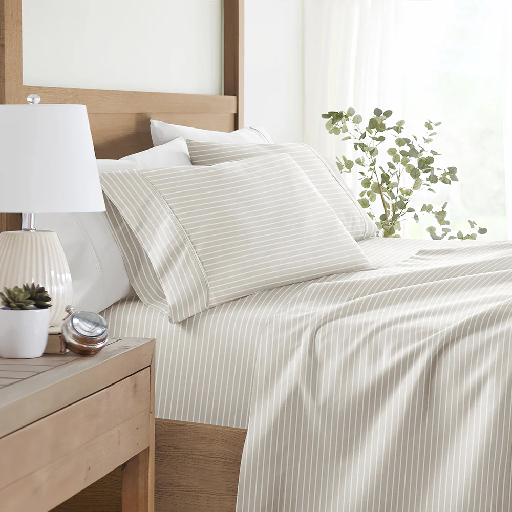 Distressed Awning Stripe 4-Piece Pattern Sheet Set - Image 8