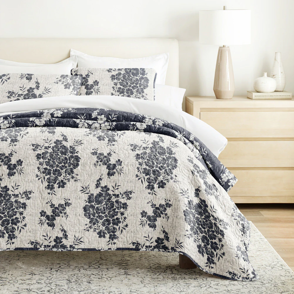 Distressed Bouquet Reversible Quilted Coverlet Set - Image 15