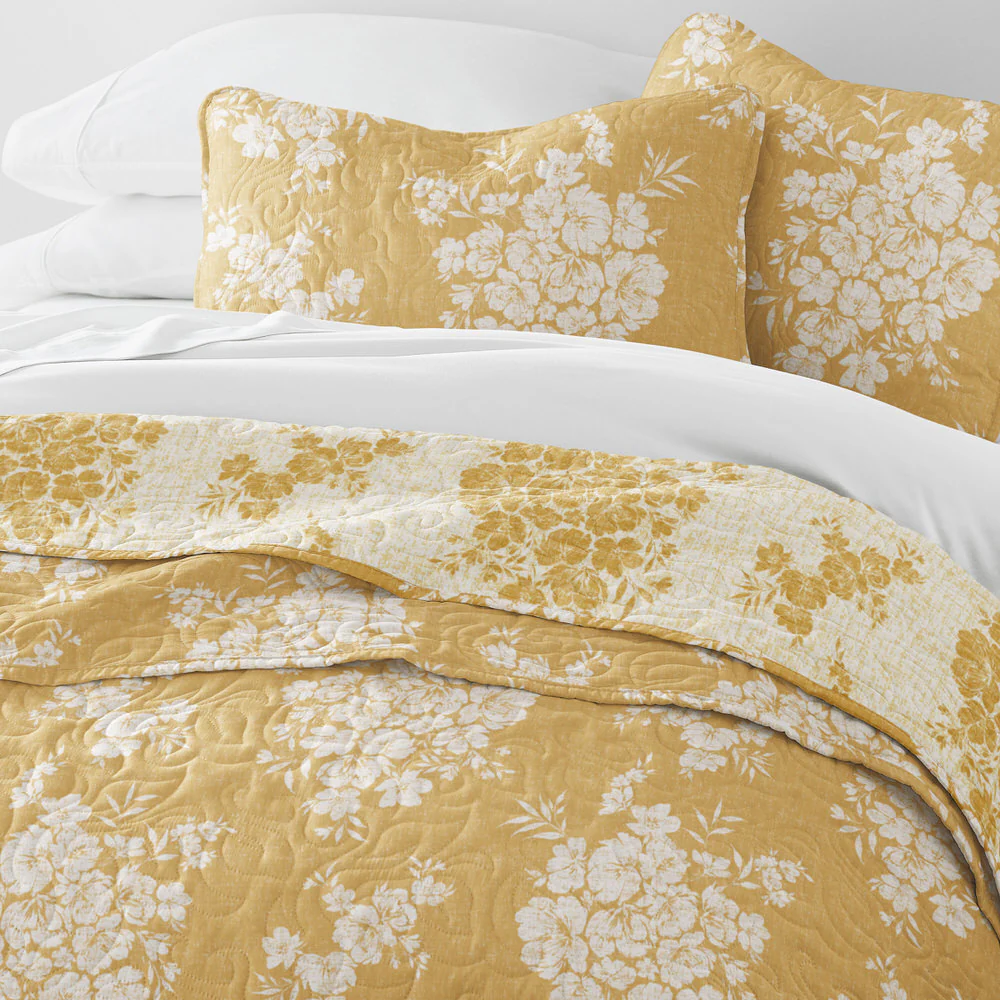 Distressed Bouquet Reversible Quilted Coverlet Set - Image 17