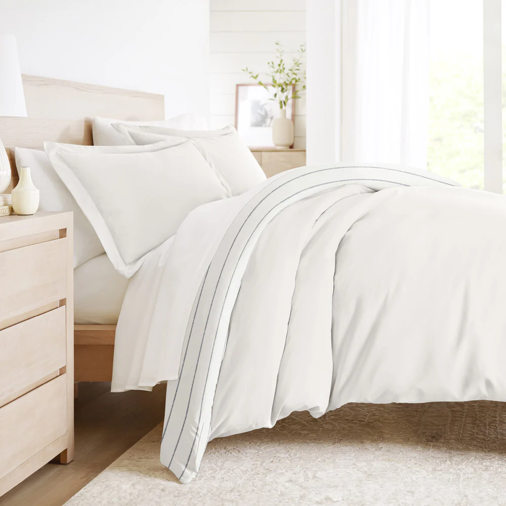Harbor Stripe Reversible Pattern 3-Piece Duvet Cover Set - Image 4