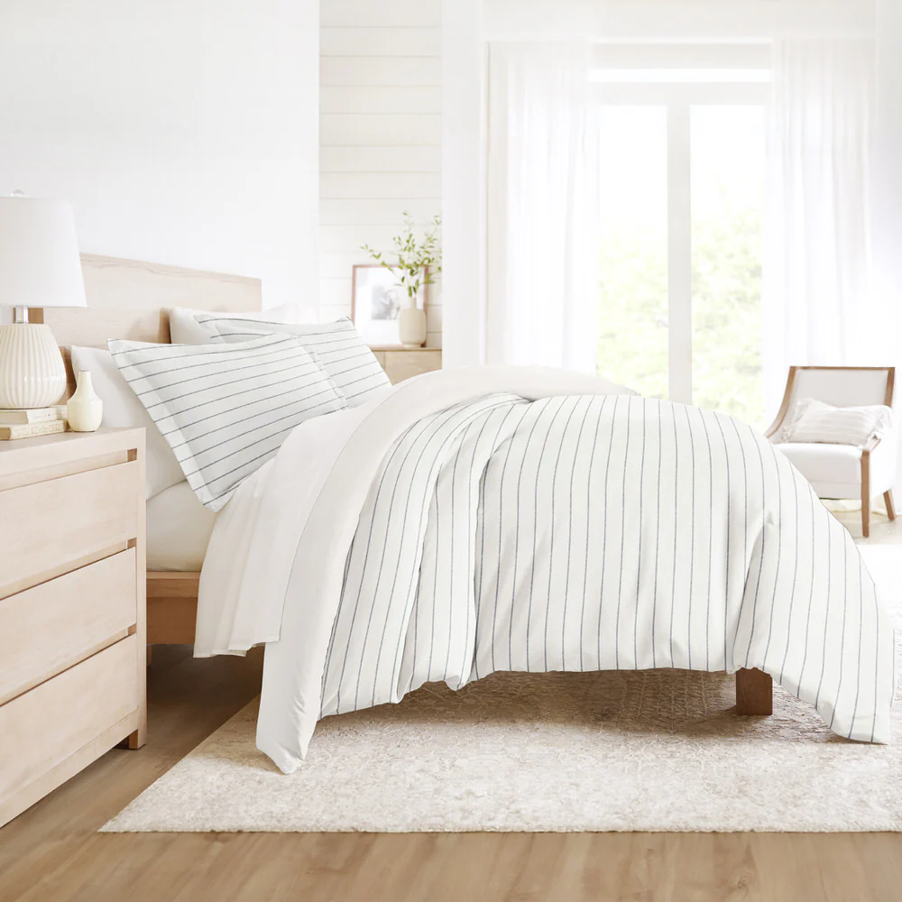 Harbor Stripe Reversible Pattern 3-Piece Duvet Cover Set - Image 7