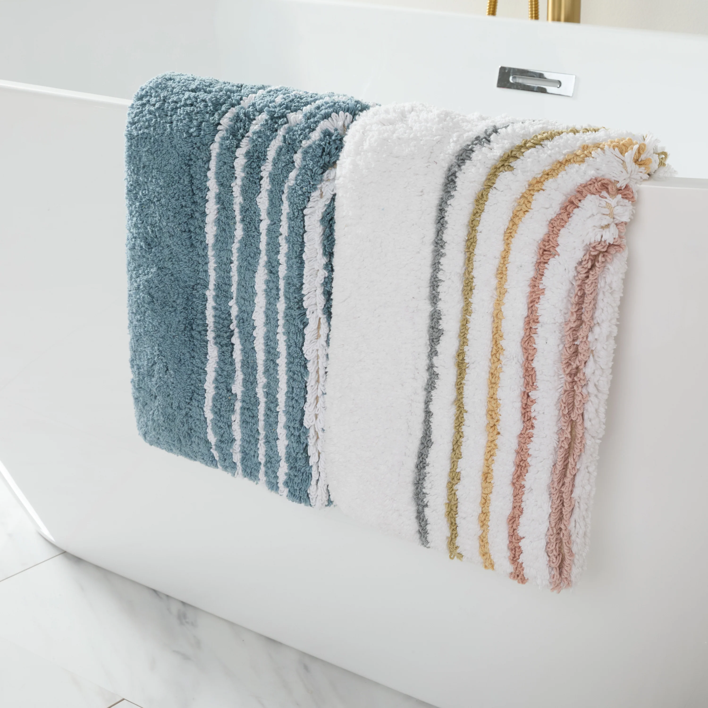 100% Cotton Linear Geo Patterned Bath Mat - Image 17