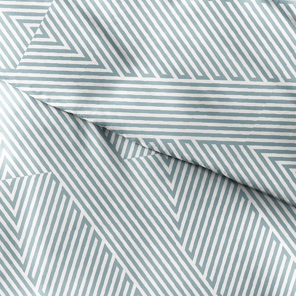 Modern Diagonal Pattern 3-Piece Duvet Cover Set - Image 7