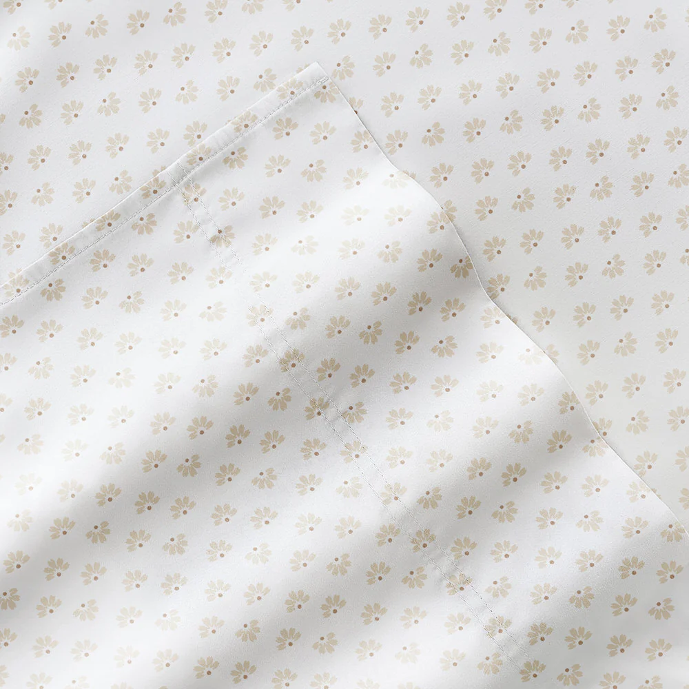 Moon Daisies 4-Piece Long Staple Cotton Sheet Set - Image 4