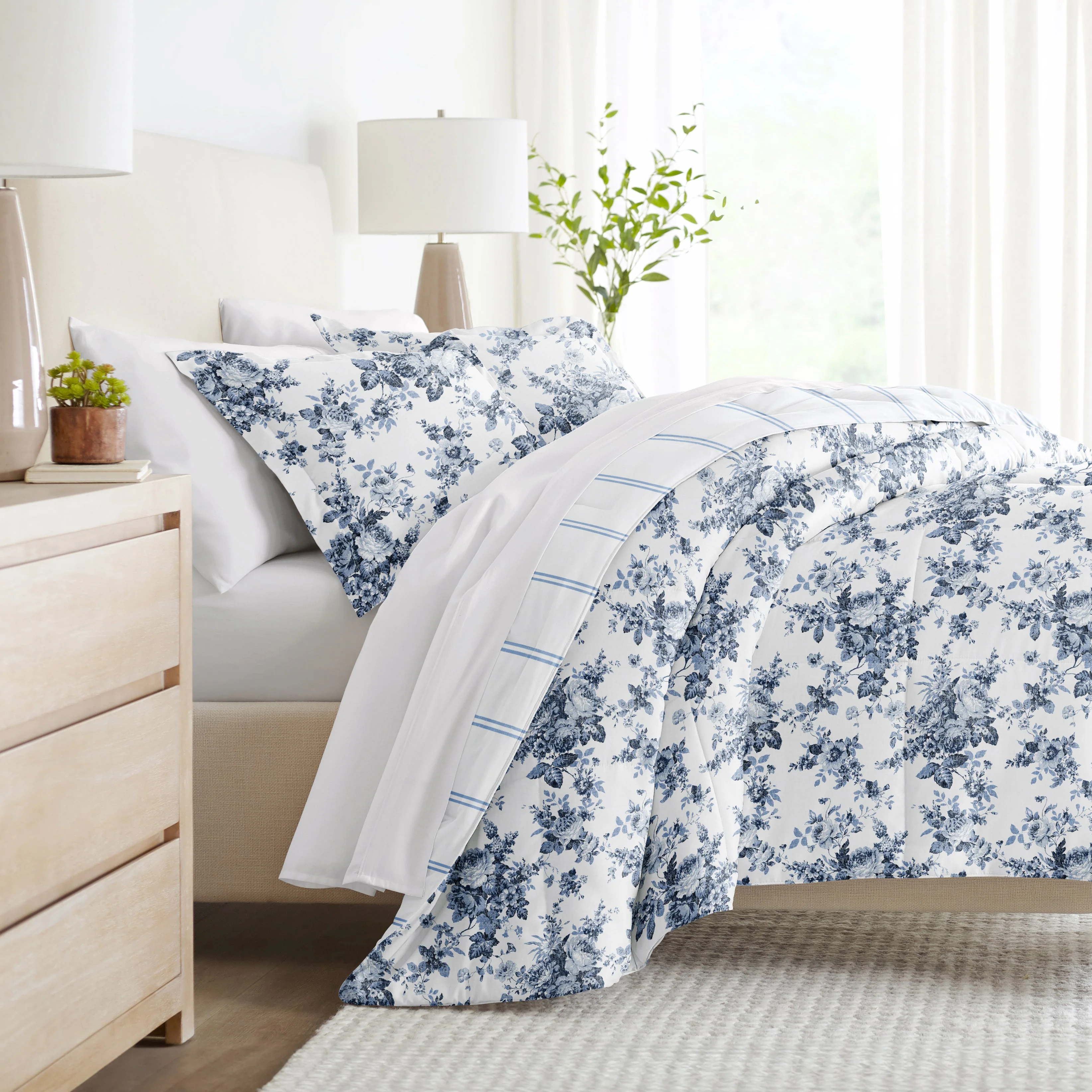 Patterned Down-Alternative Comforter Set (Sale) - Image 2