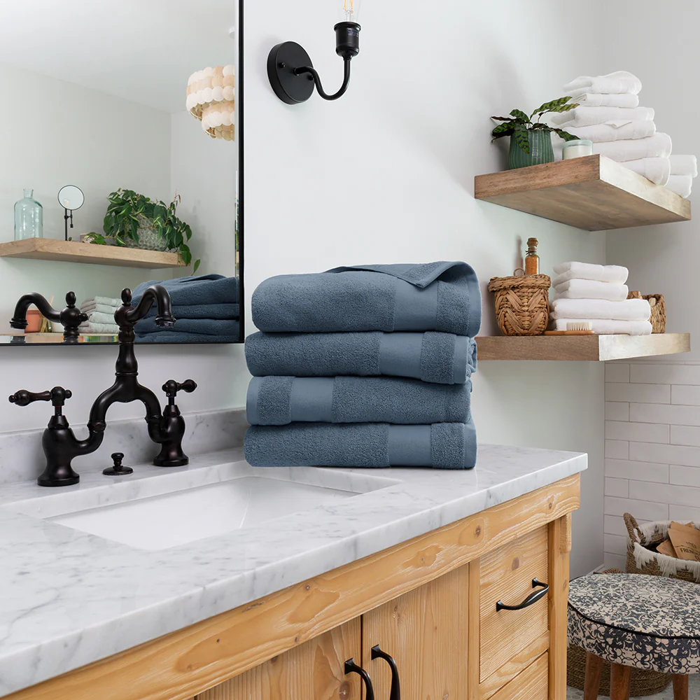 Ultra Soft 100% Cotton 4-Piece Bath Towel Set - Image 3