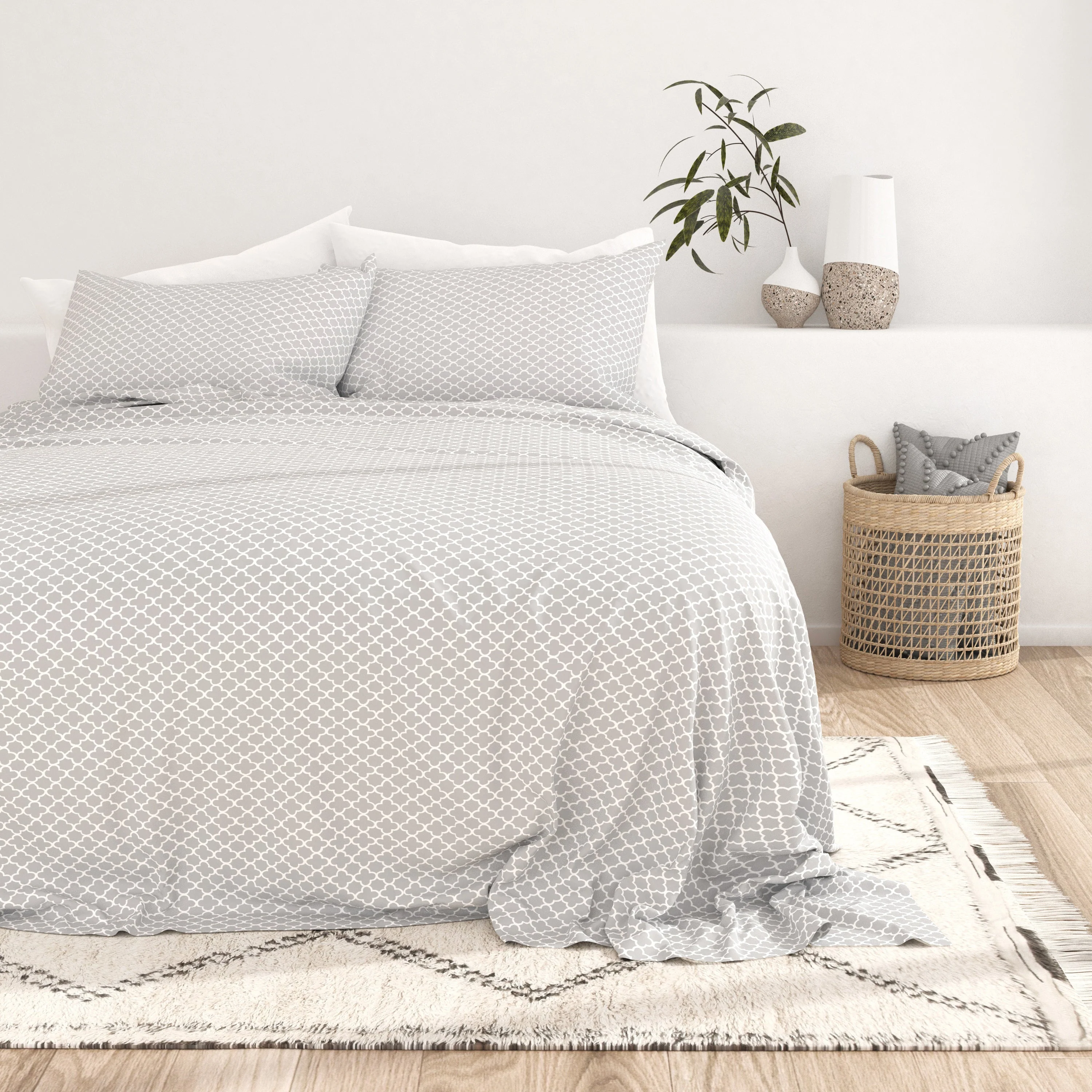 Quatrefoil Pattern 4-Piece Sheet Set - Sale - Image 6