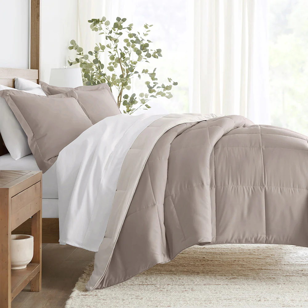 Reversible Down-Alternative Comforter Set Sale - Image 4