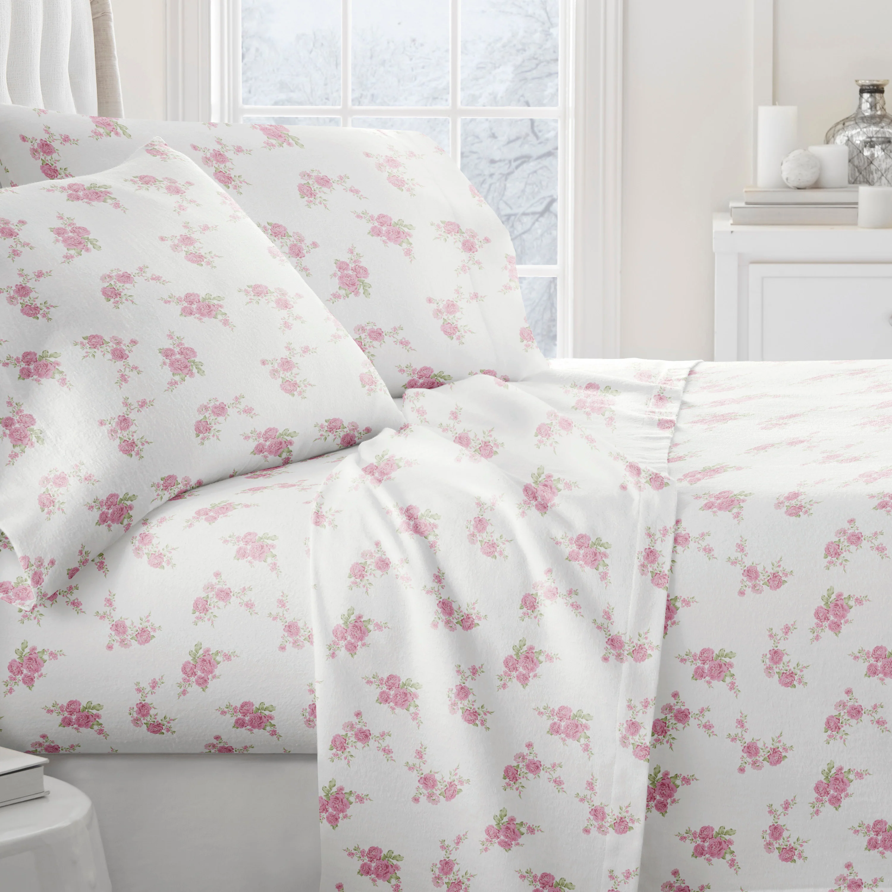 Rose Bunch 4-Piece Flannel Sheet Set - Image 6