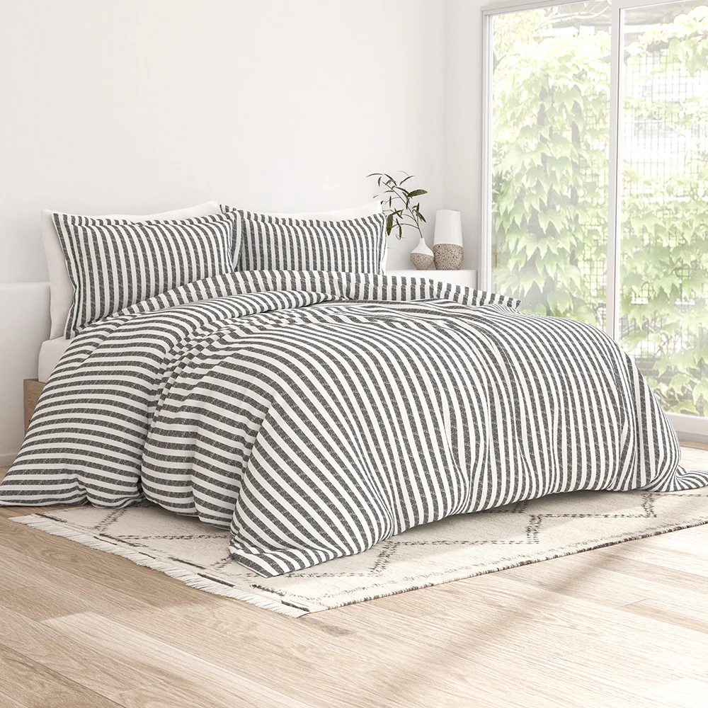 Rugged Stripes Pattern 3-Piece Duvet Cover Set - Image 8