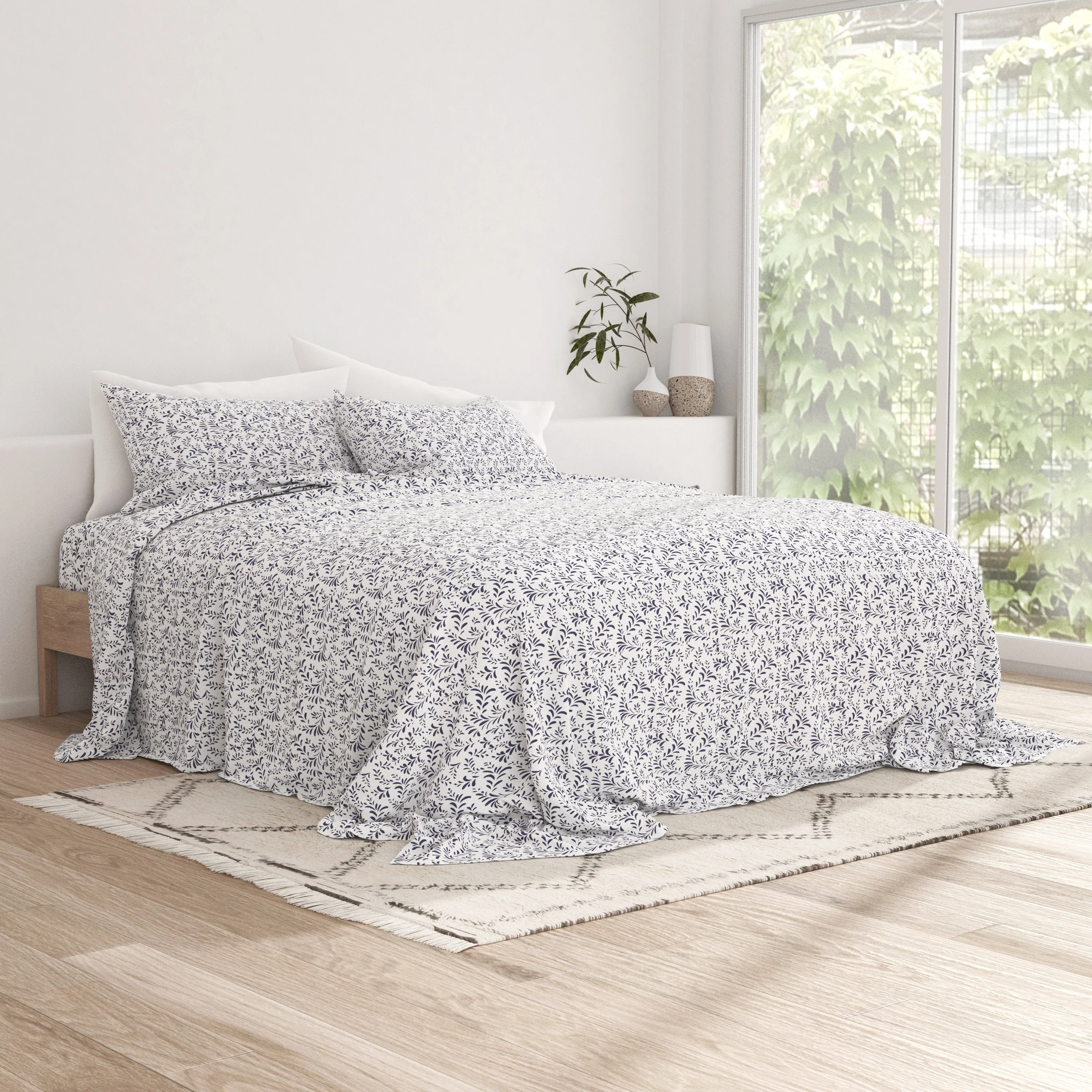 Burst of Vines Pattern 4-Piece Sheet Set (Sale) - Image 12