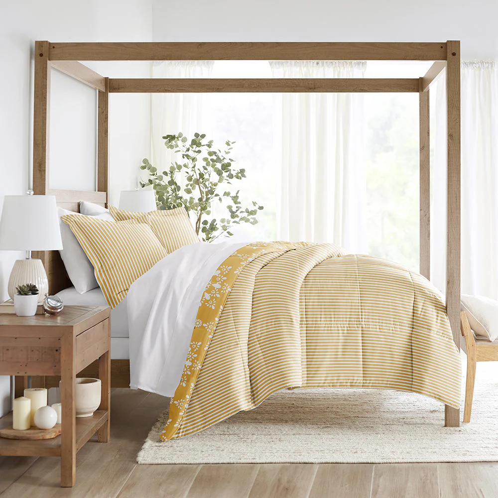 Daisy Medallion Reversible Down-Alternative Comforter Set (Sale) - Image 14