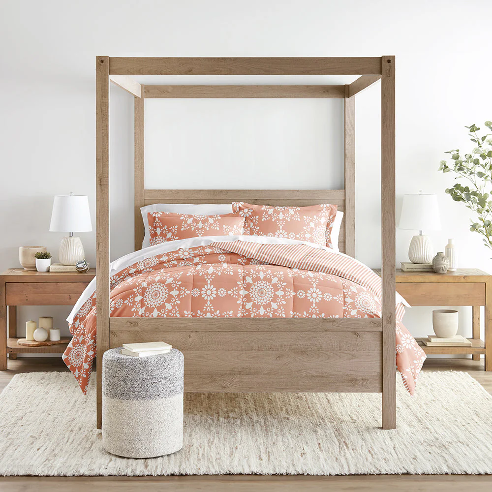 Daisy Medallion Reversible Down-Alternative Comforter Set (Sale) - Image 25