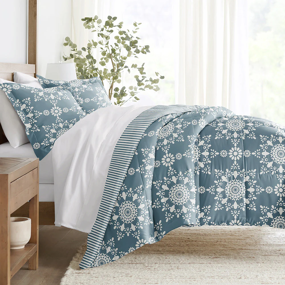 Daisy Medallion Reversible Down-Alternative Comforter Set (Sale) - Image 4