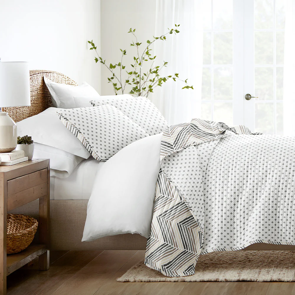 Diamond Chevron Reversible Quilted Coverlet Set (Sale) - Image 2