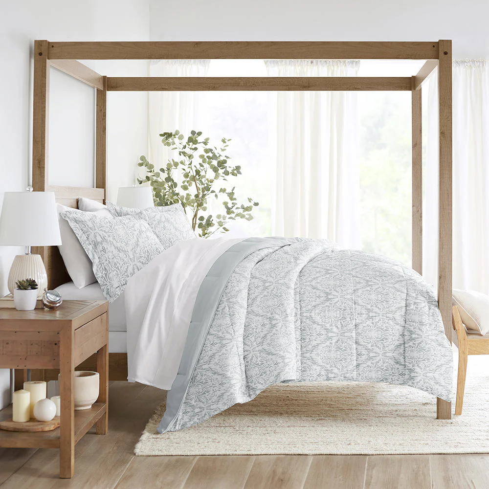 English Countryside Reversible Down-Alternative Comforter Set (Sale) - Image 3