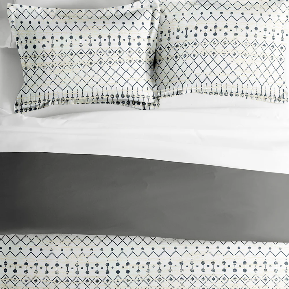 Etched Gate Pattern 3-Piece Reversible Duvet Cover Set (Sale) - Image 5
