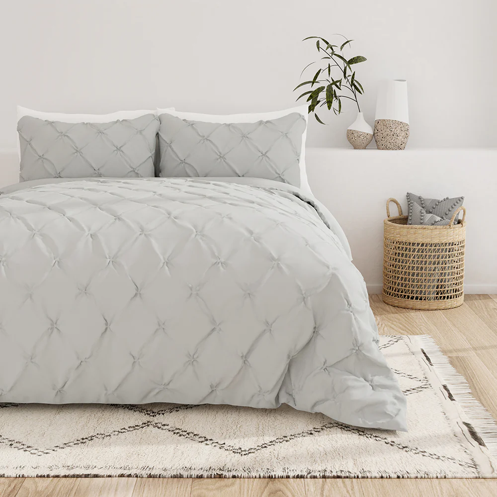 Pinch-Pleat 3-Piece Duvet Cover Set (Sale) - Image 4