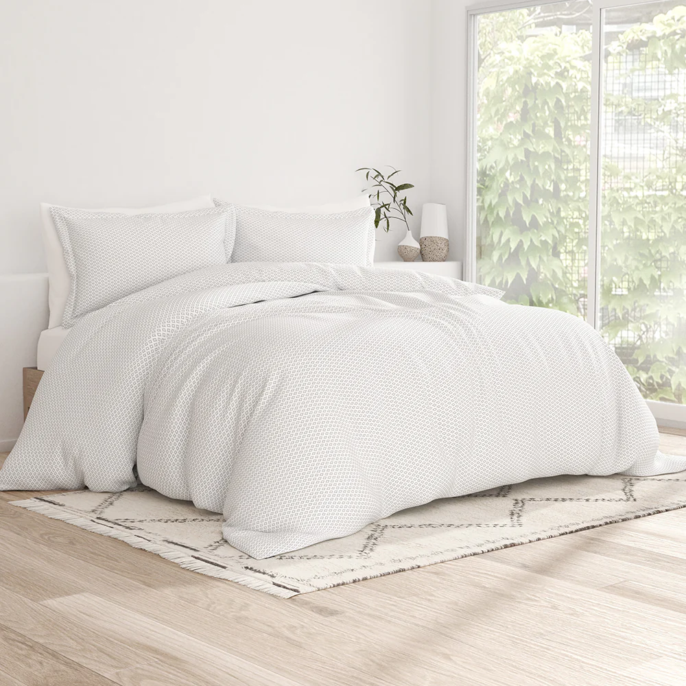 Polaris Pattern 3-Piece Duvet Cover Set (Sale) - Image 2