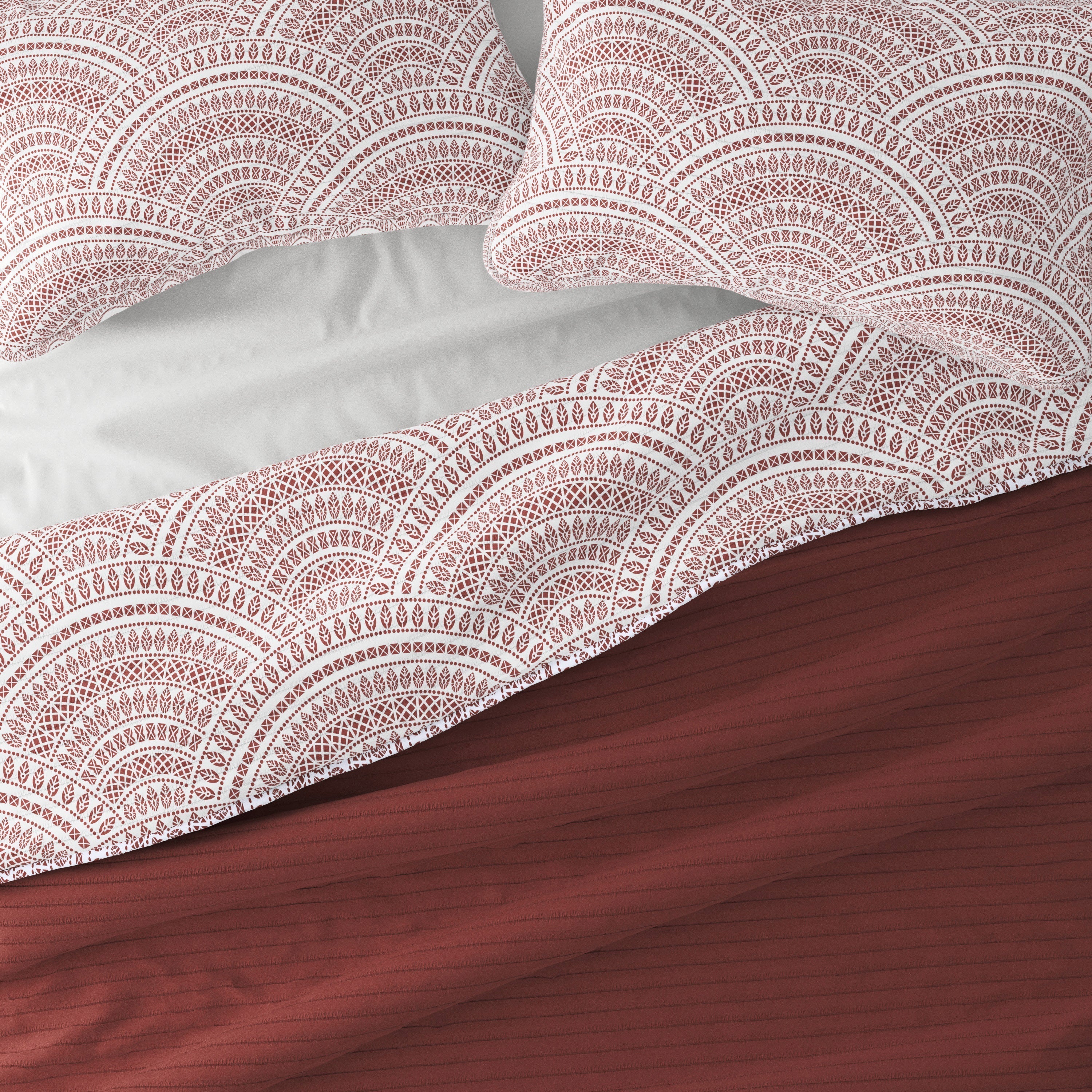 Sale - Scallop Reversible Quilted Coverlet Set - Image 13