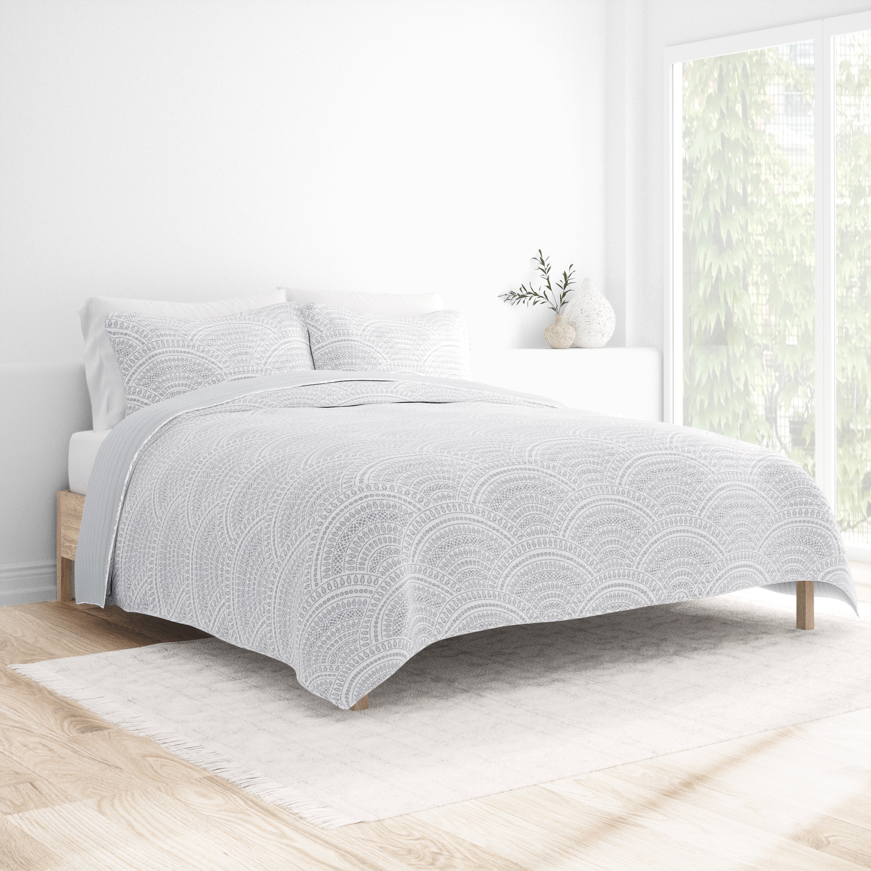 Sale - Scallop Reversible Quilted Coverlet Set - Image 4
