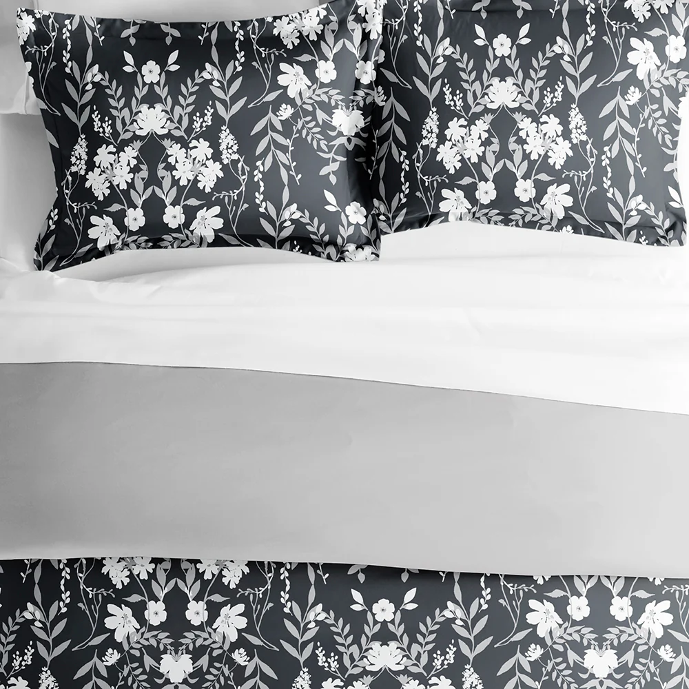 Secret Garden Pattern 3-Piece Reversible Duvet Cover Set (Sale) - Image 5