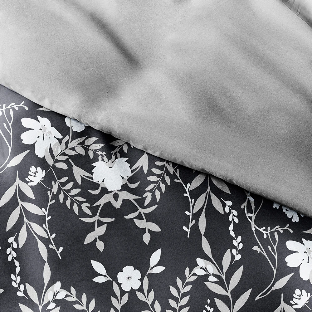 Secret Garden Pattern 3-Piece Reversible Duvet Cover Set (Sale) - Image 9
