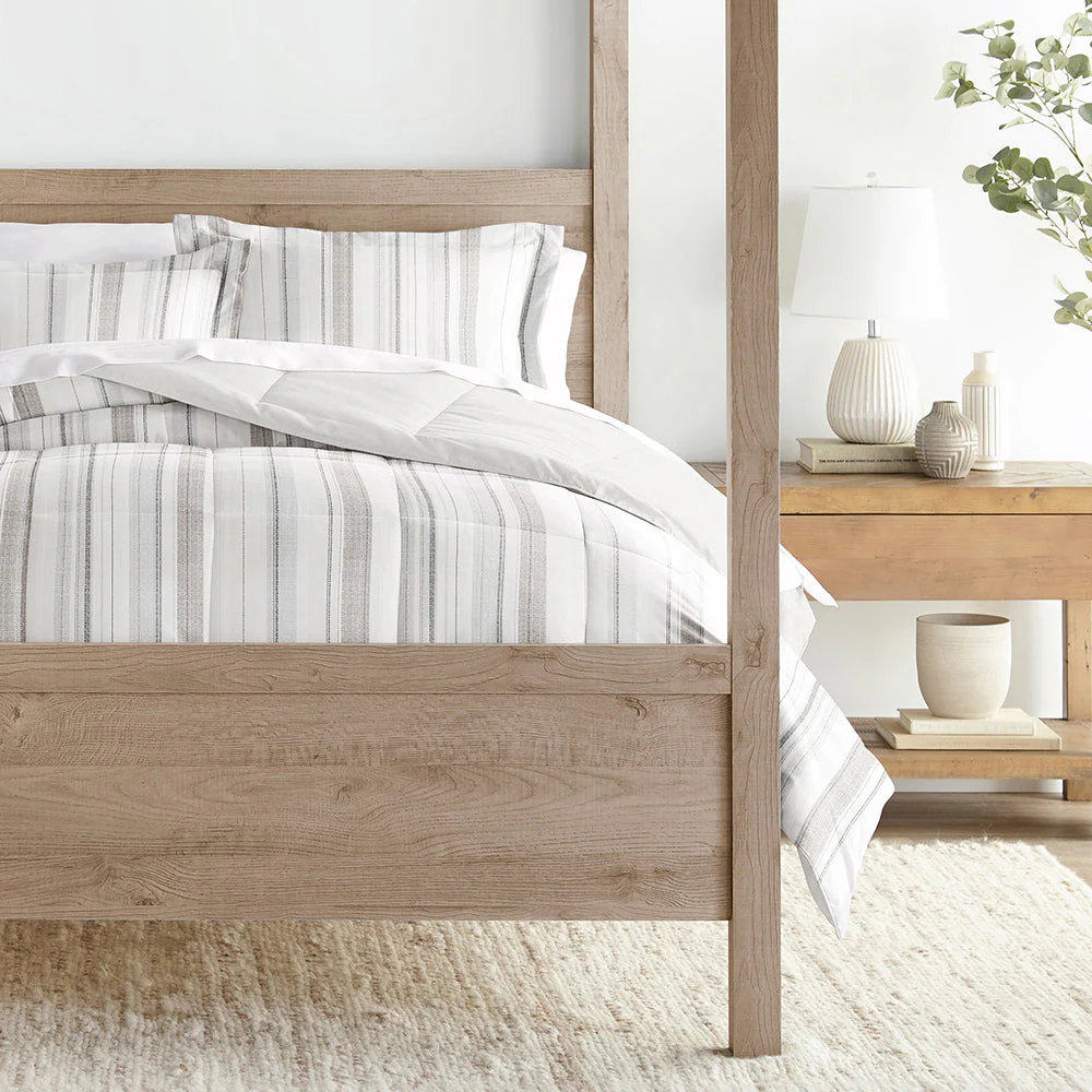 Vertical Stripe Reversible Down-Alternative Comforter Set (Sale) - Image 9
