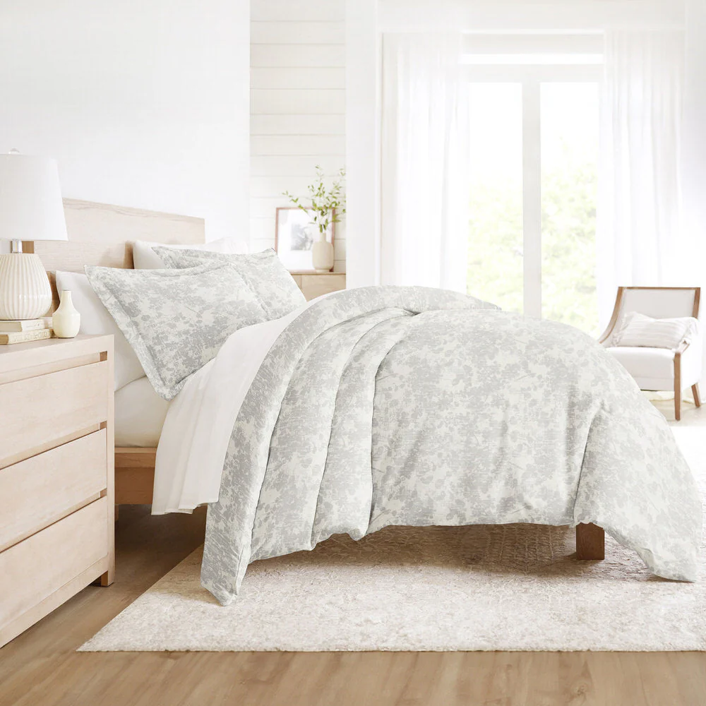 Weathered Floral Pattern 3-Piece Duvet Cover Set (Sale) - Image 8
