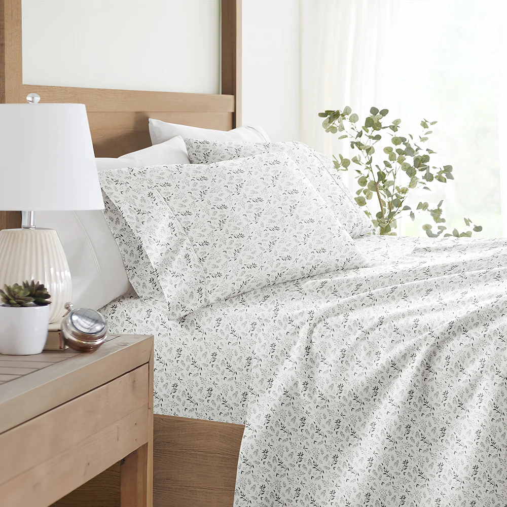 Tossed Foliage 4-Piece Pattern Sheet Set - Sale - Image 2