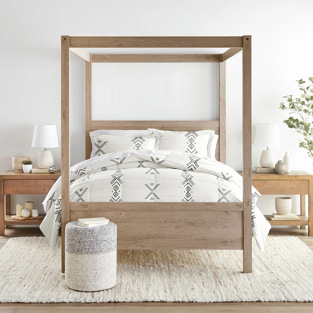 Urban Stitch Patterned Down-Alternative Comforter Set - Image 4
