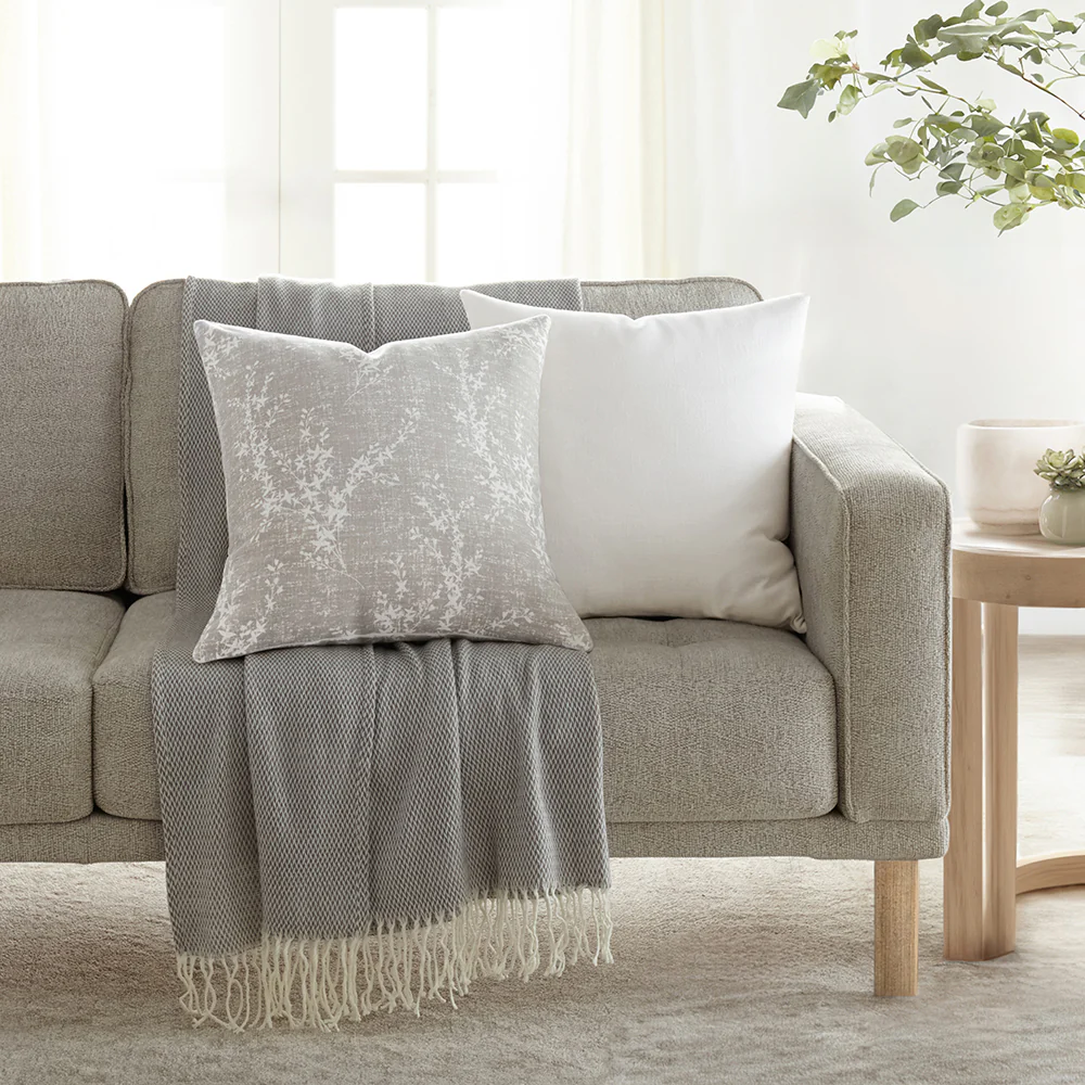 Willow Patterned Decor Pillow - Image 15